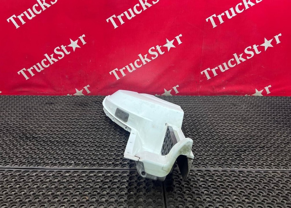 Корпус подножки левый