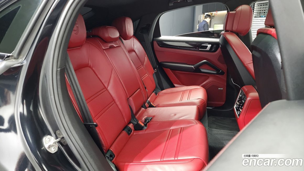 Porsche Cayenne (PO536) 3.0 Coupe (02.2022)