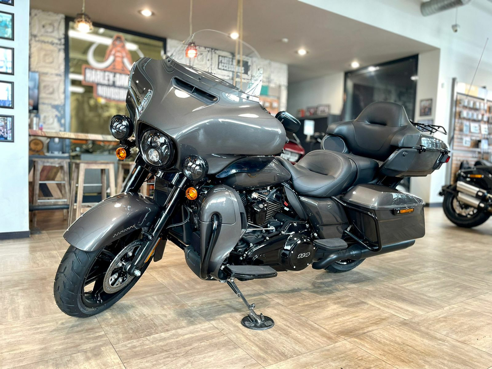 Ultra Limited 114 "Gray Haze" Harley-Davidson 2023
