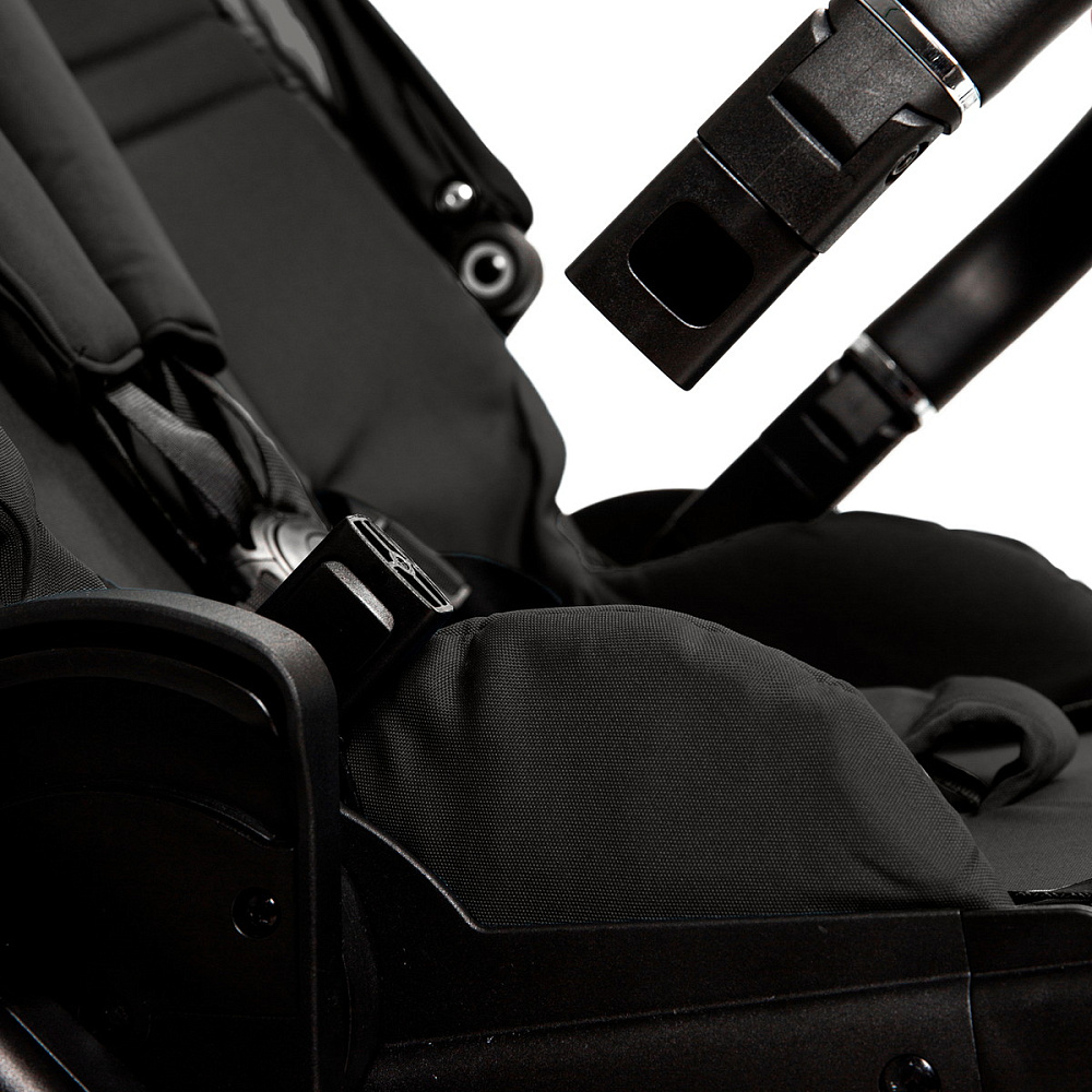 Коляска 3 в 1 Sweet Baby Cupola New + автокресло Premier Black Moon Black