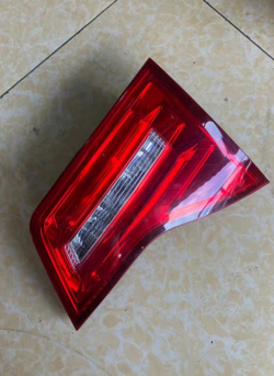 Задний левый LED фонарь (стоп-сигнал) Honda Acura MDX (оригинал,)