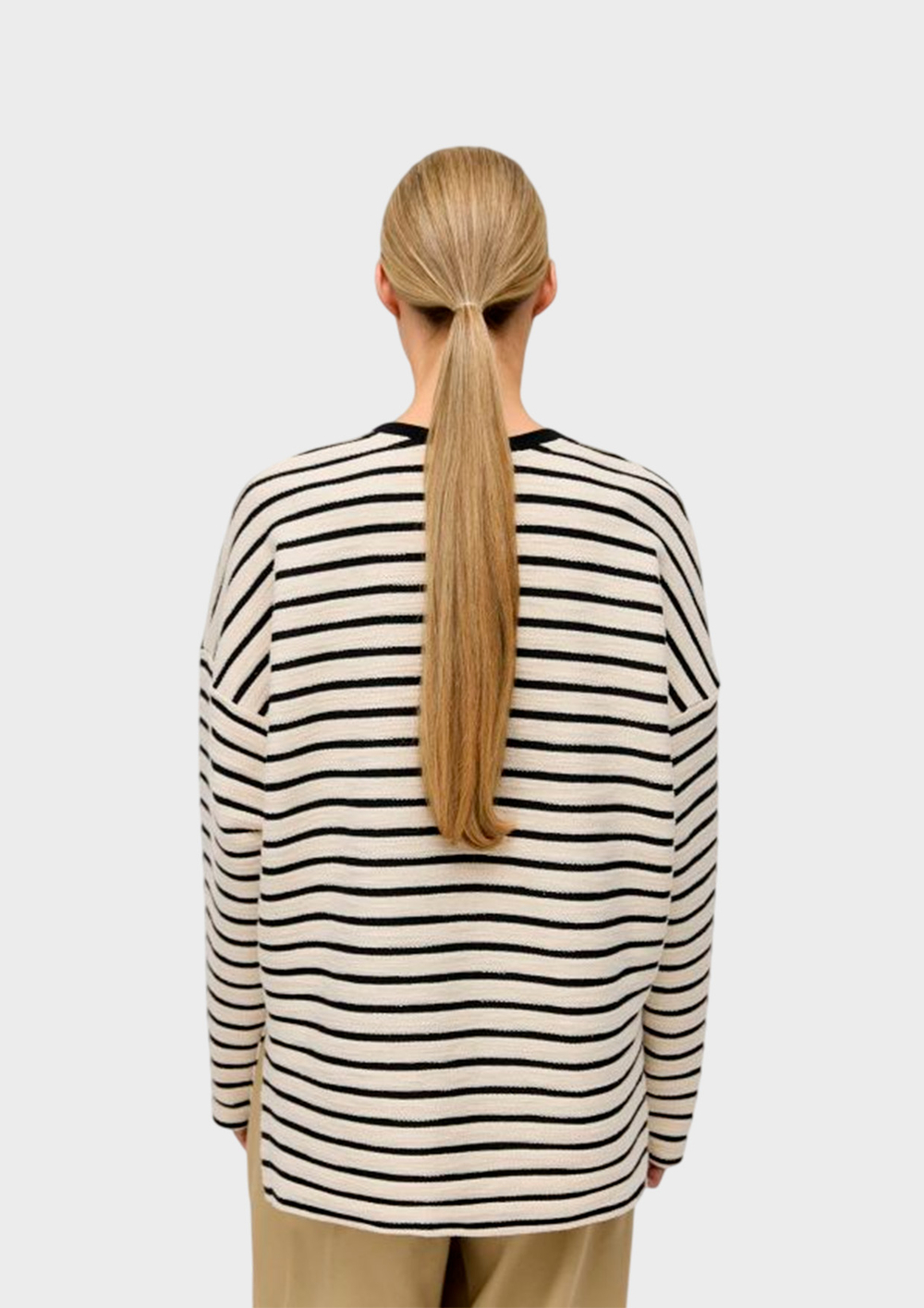 Лонгслив AROUND