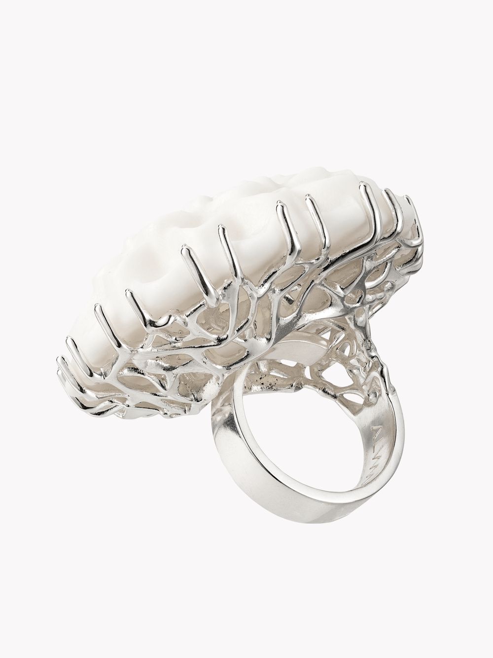 Кольцо Георгин XL, белый фарфор