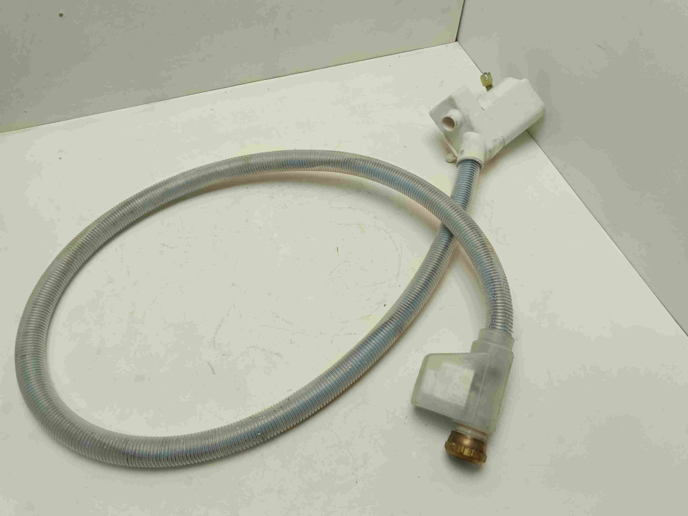 WAE20441OE/13 кт230 Заливной шланг с аквастопом для стиральной машины Bosch WAE20441OE/13 б/у