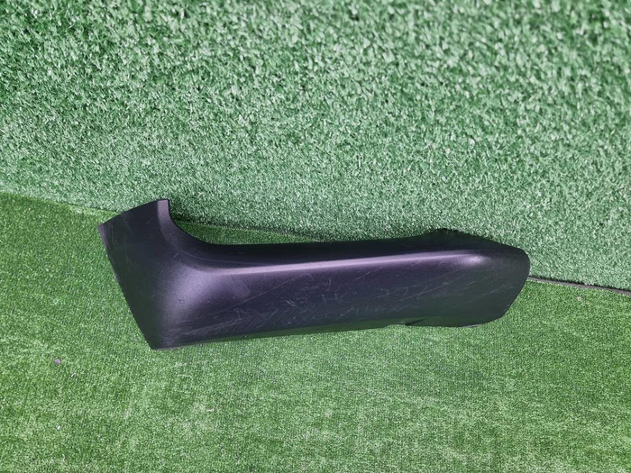 Накладка переднего бампера правая BMW X2 F39 17-23