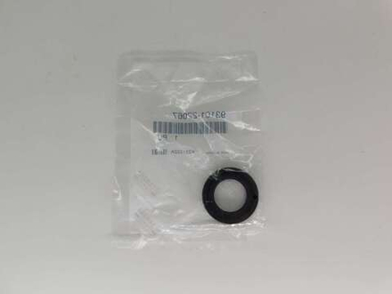 сальник редуктора Yamaha F20-50 FT25 FT50 931-01220-67-00