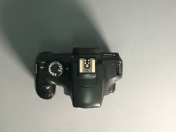 Canon 1100d+18-55 11.000 кадров