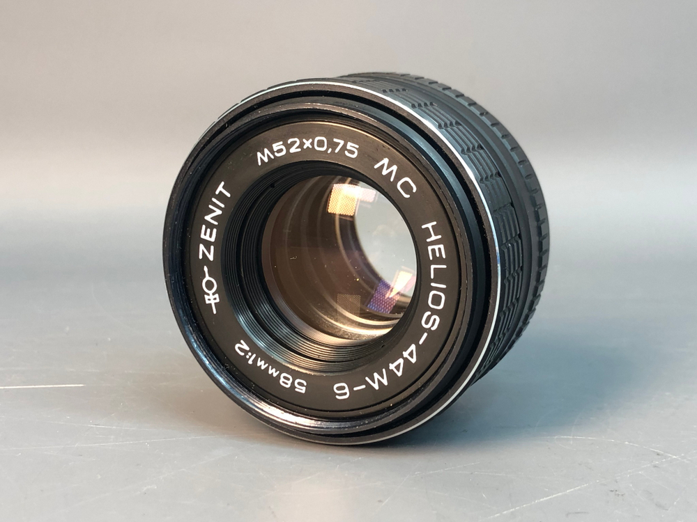 MC Helios-44M-6