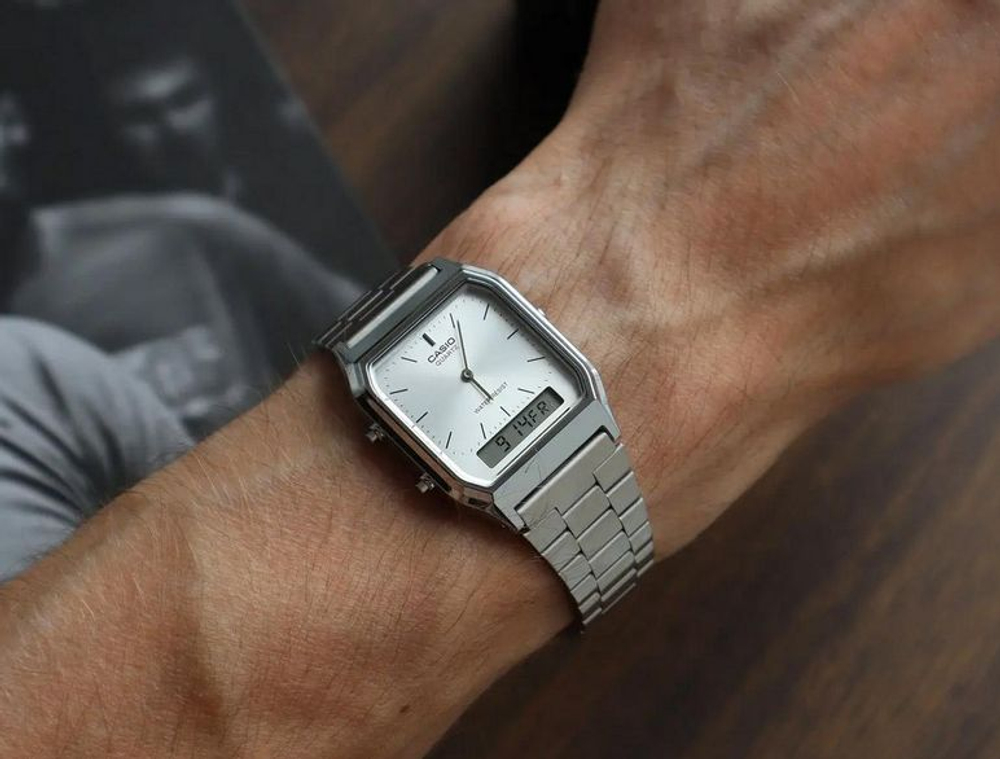 Наручные часы Casio AQ-230A-7A