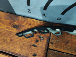 Молдинг заднего бампера Volkswagen Tiguan 2 16-20 Б/У Оригинал 5NA853841LI