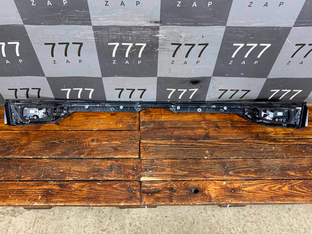 Фонарь задний центральный Exeed TXL 19-нв Б/У Оригинал 605000048AAASR