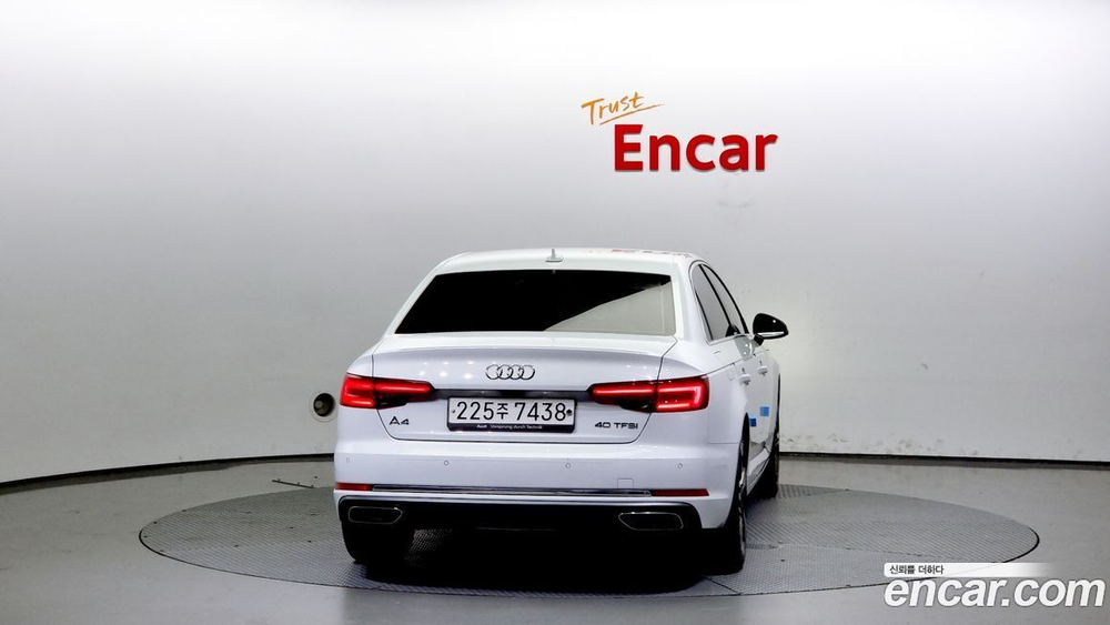 Audi A4 (B9) 40 TFSI Premium (12.2019)