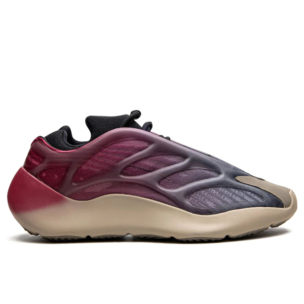 Yeezy 700 shop hotsell