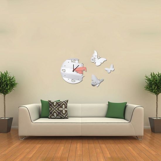 Настенные часы Три бабочки