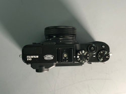 Fujifilm X10