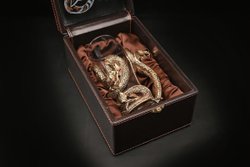 Бокал для пива «Год Змеи» в подарочном футляре с художественным оформлением