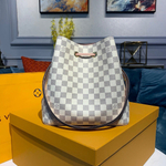 Louis Vuitton NeoNoe MM