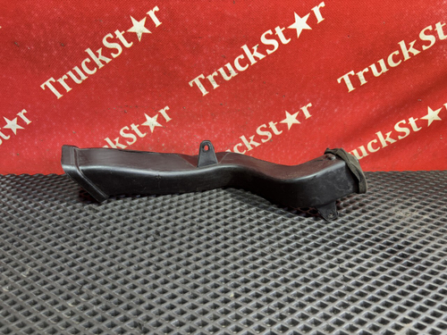 Воздуховод отопителя 2024г