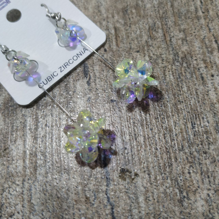 Серьги Cubic Zirconia подвеска кружки с палочкой цвет белый перламутровый металл серебристый