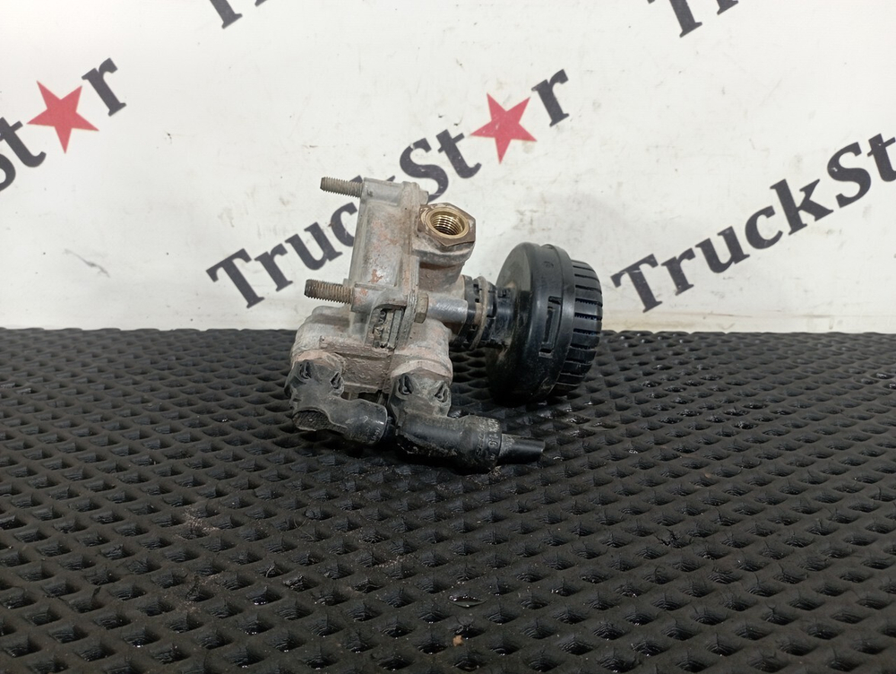 Клапан ускорительный 2017г