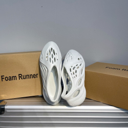 Adidas Yeezy Foam Runner
