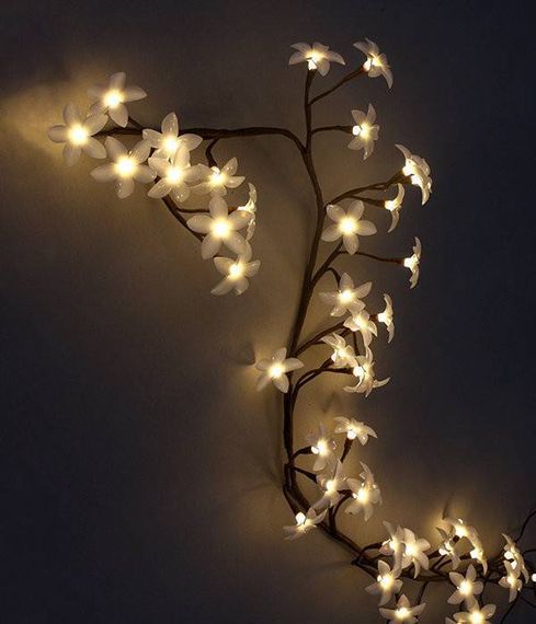 Светодиодная флористика Ветка Плюмерии,матовые цветы, 1.5 м., 220V, 48 теплых белых LED ламп, коричневый провод, Beauty Led (LC176L-B048K-300)