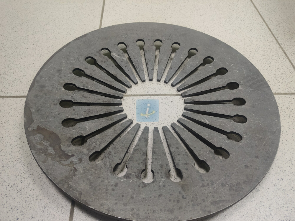 Пружина нажимная лепестковой корзины 182.1601115