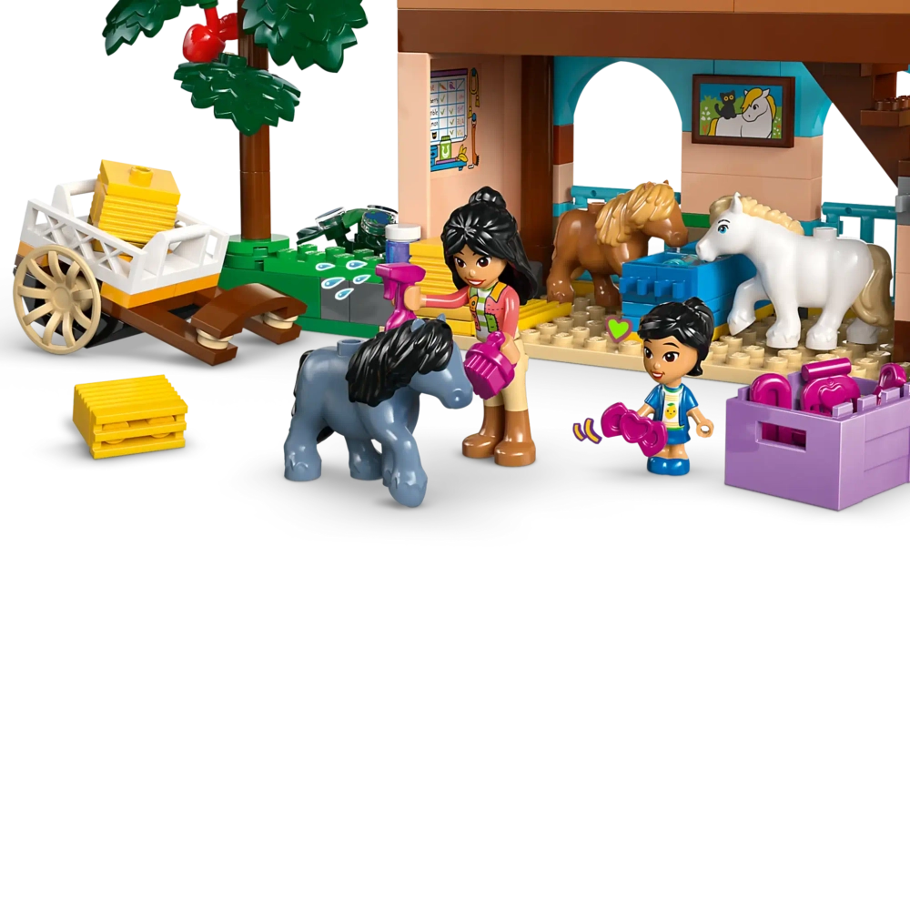 Конструктор LEGO Friends 42654 Ранчо и конюшня для пони