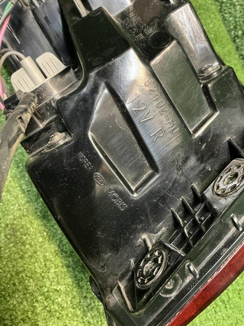 Фонарь правый внешний Kia Rio 4 FB (2017-2020) LED