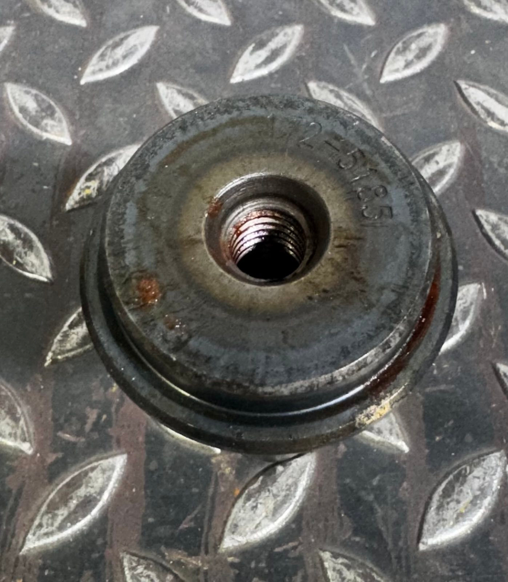 Вал 172-5185 водяной помпы