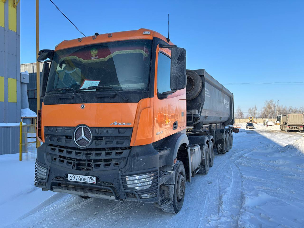 Mercedes-Benz AROCS 6x4 Седельный тягач 3348S AT (Дизельный, 12,8 л, 476 л.с., АТ)