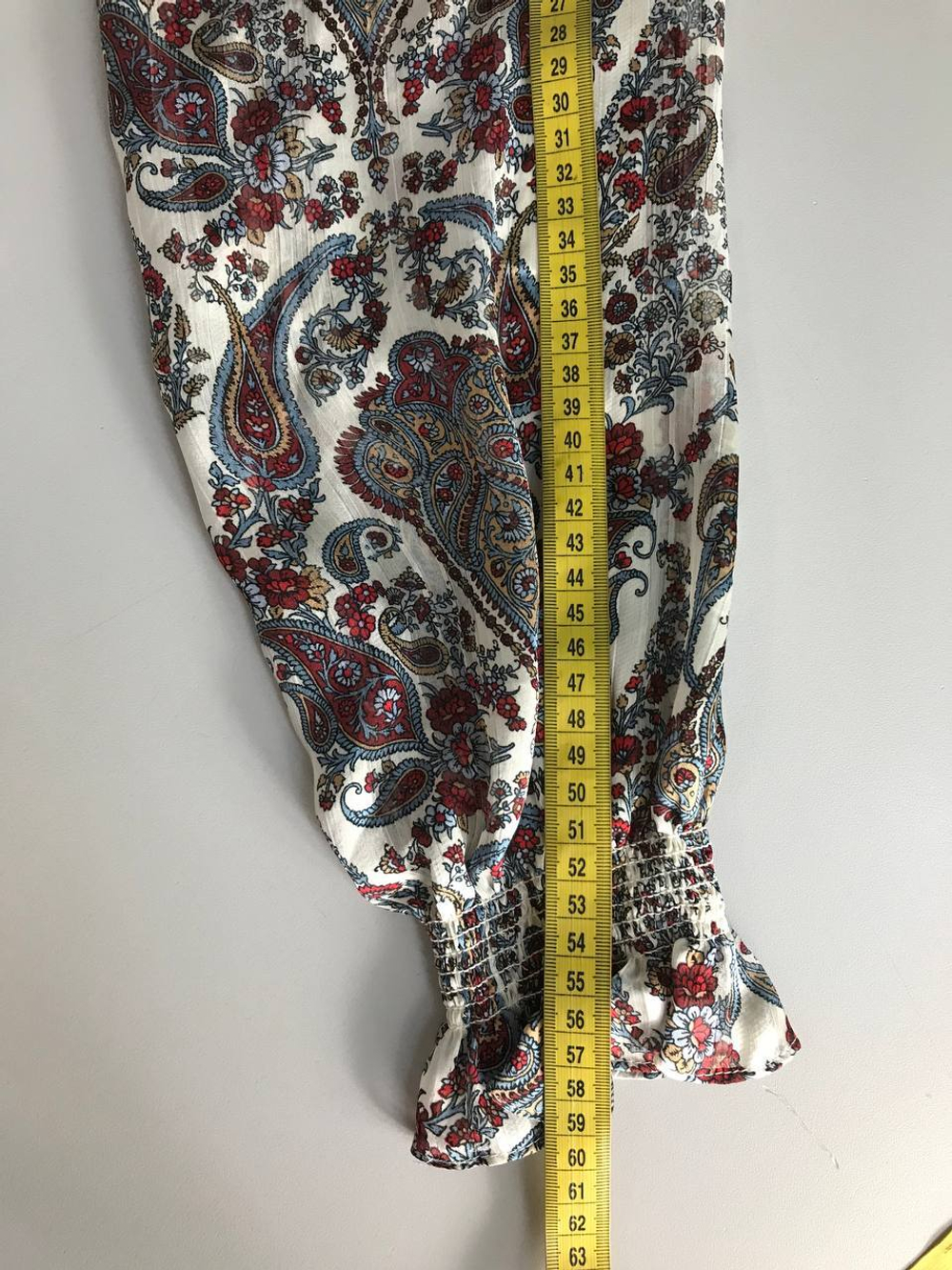 Блузка для модного образа, визуально на 48 размер