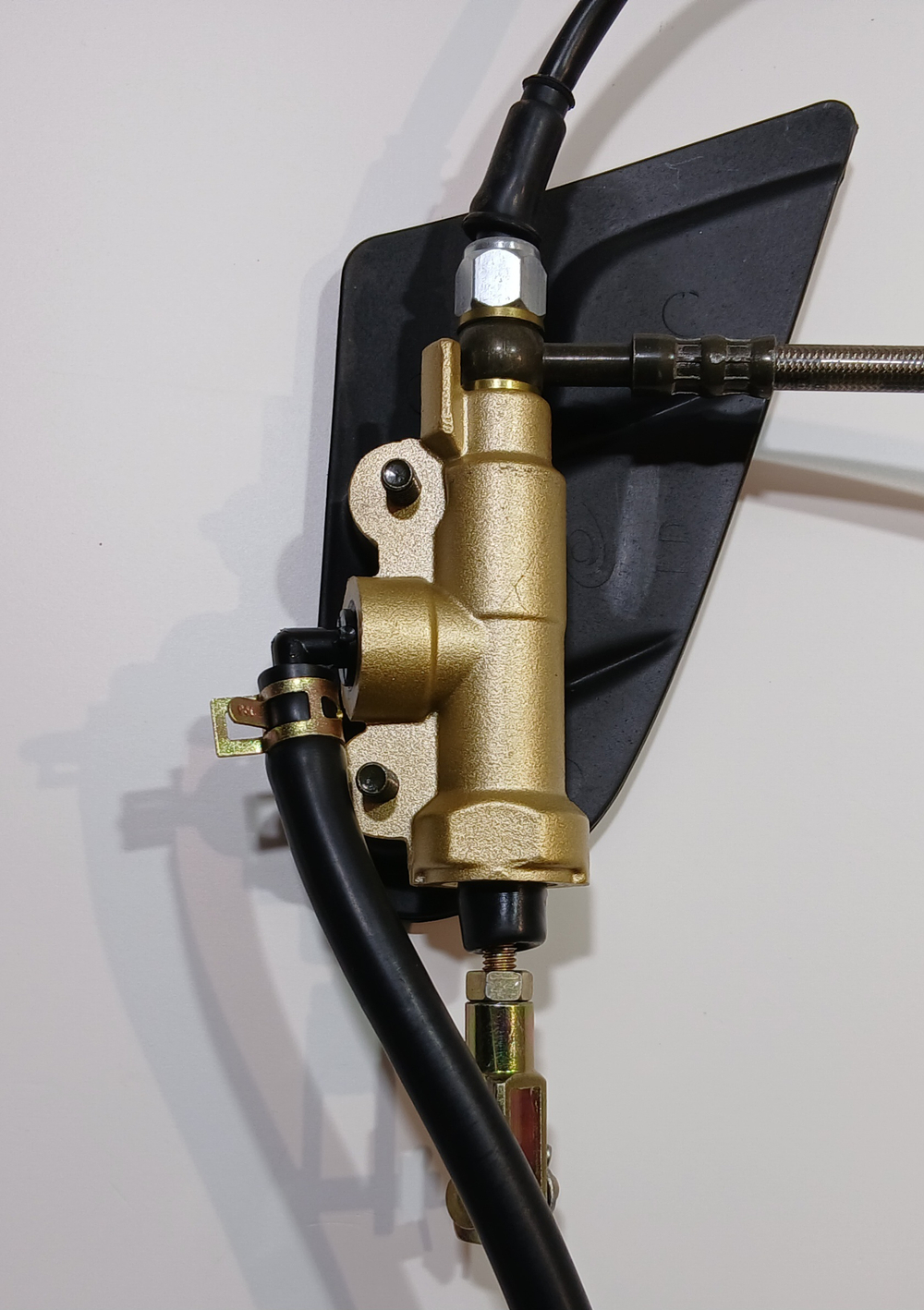 Гидравлика задняя Мотоцикл Motoland XR250 ENDURO