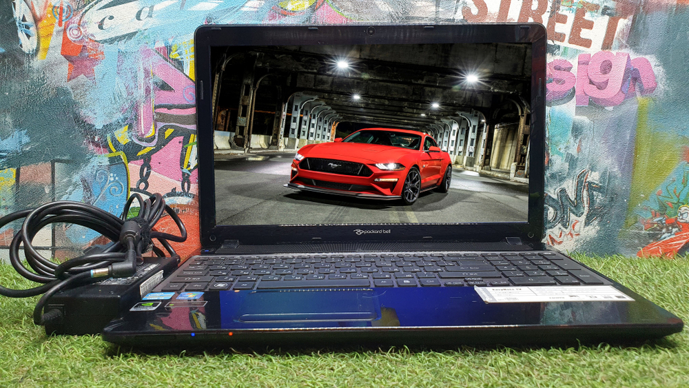 Ноутбук packard bell i5/6Gb/GT 620M 1Gb