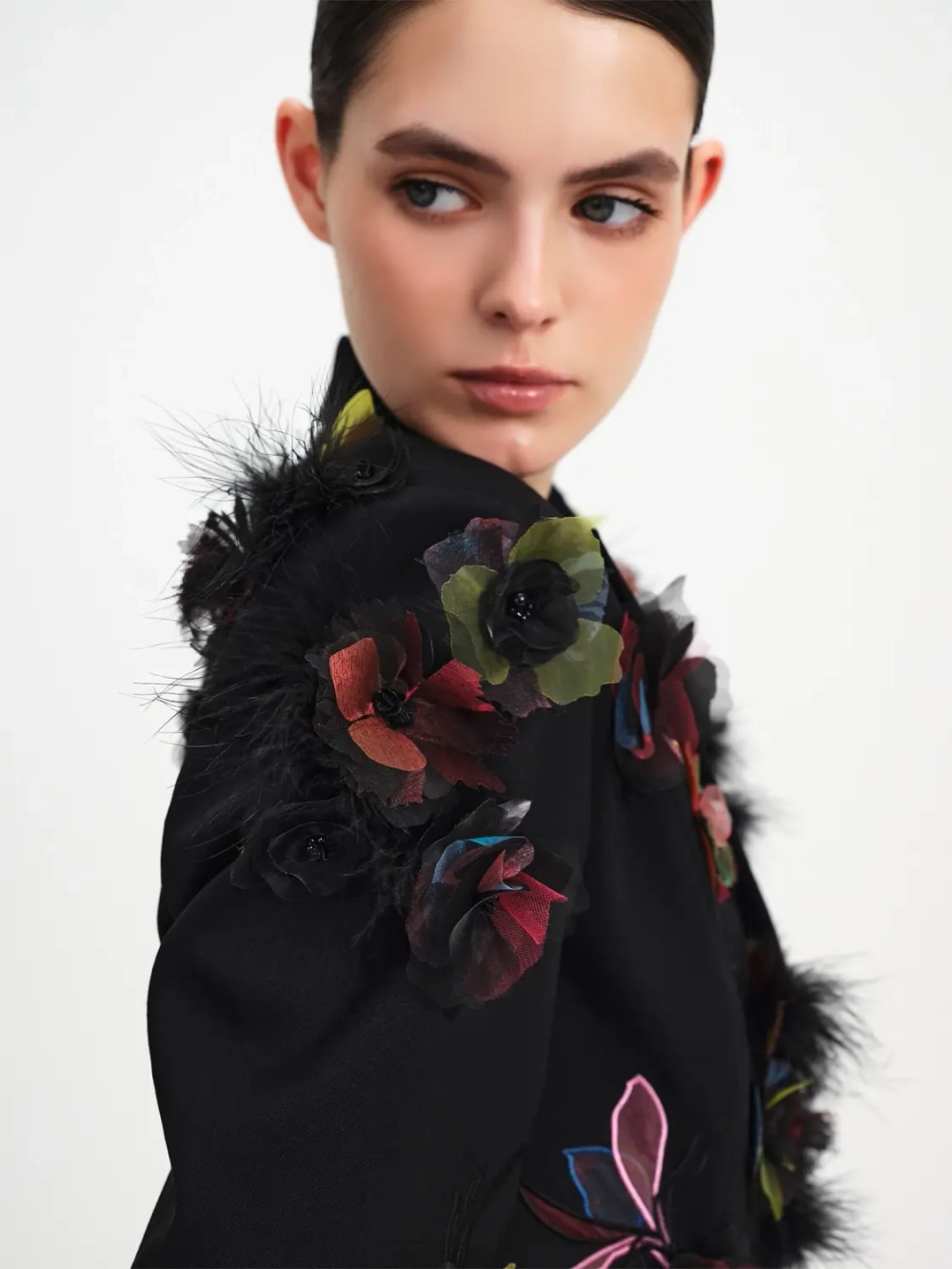 Жакет Boss "Пух и перья" OLA OLA