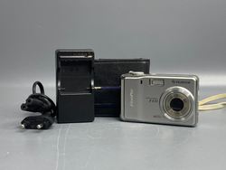 Fujifilm FinePix F470