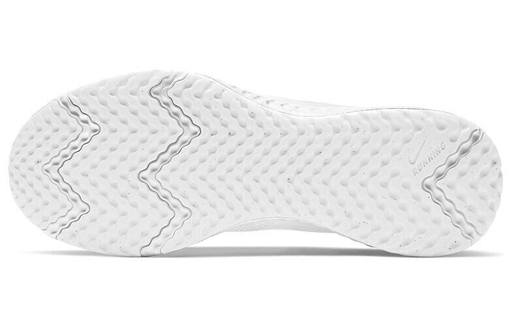 Кроссовки Nike Revolution 5