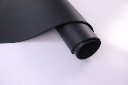 3,4-3,6 Кожа Гермес черный 86 дм² (КЛ)