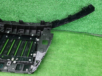 Решетка радиатора Hongqi E-HS9 (2020-н.в.)