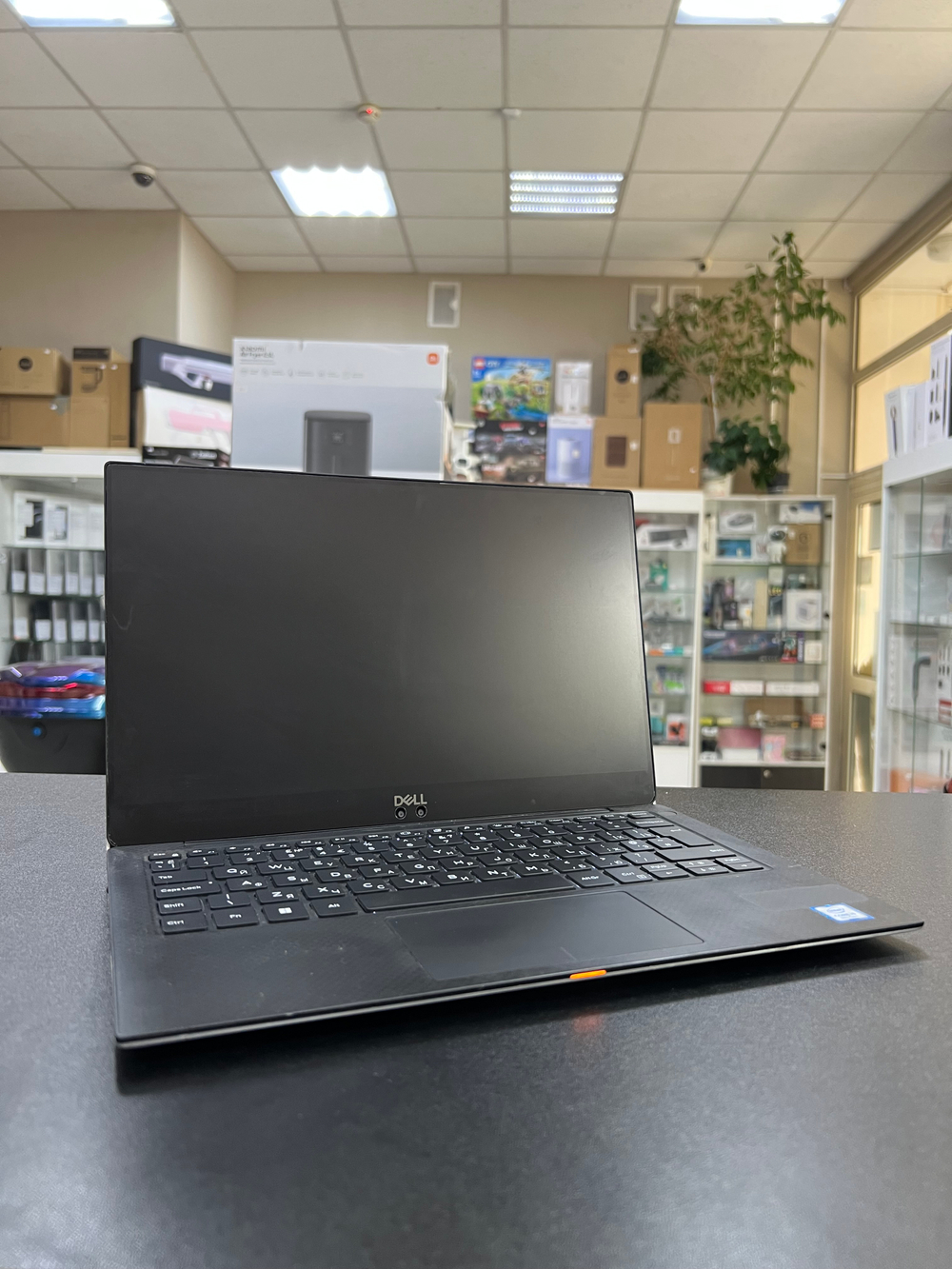 Б/У Ноутбук Dell XPS 13