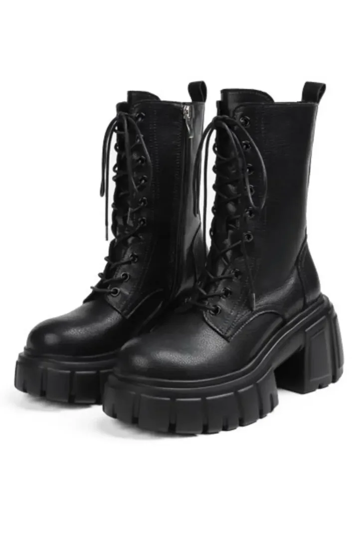 Женские сапоги «NILS»