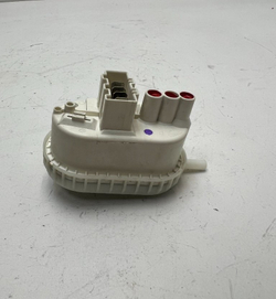 WFC2063OE кт79 Датчик уровня воды для стиральной машины Bosch 5500014940 б/у