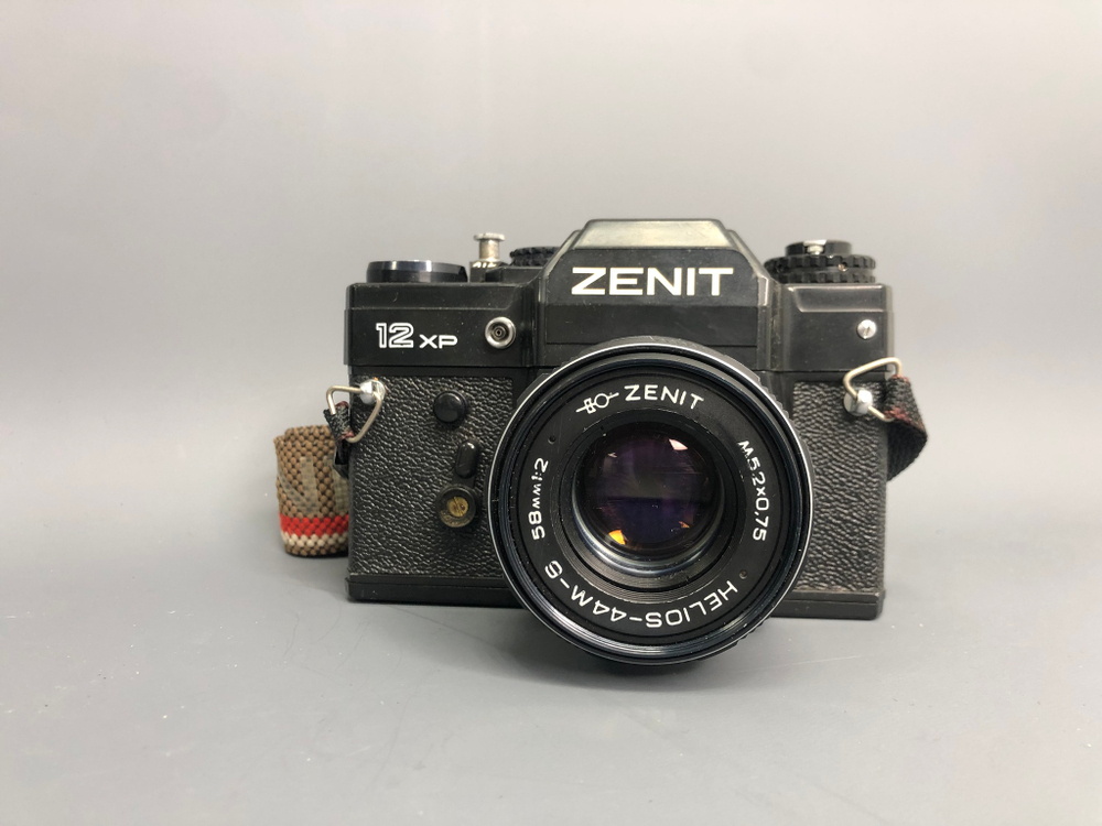 Zenit 12XP + Helios-44M-6