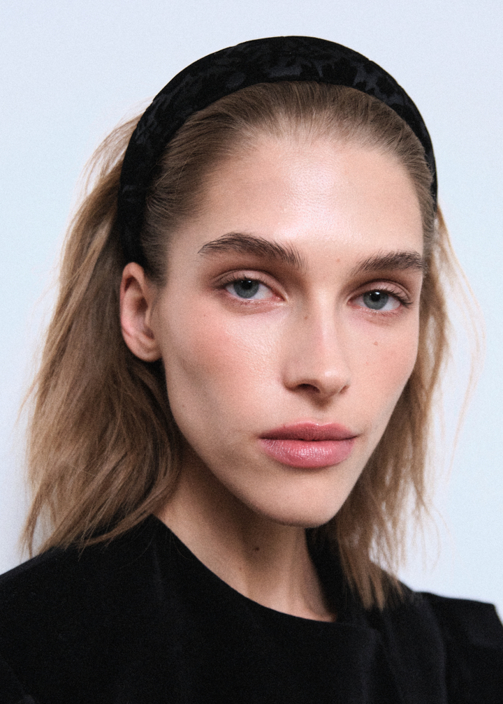 Ободок из черного жаккарда с узором