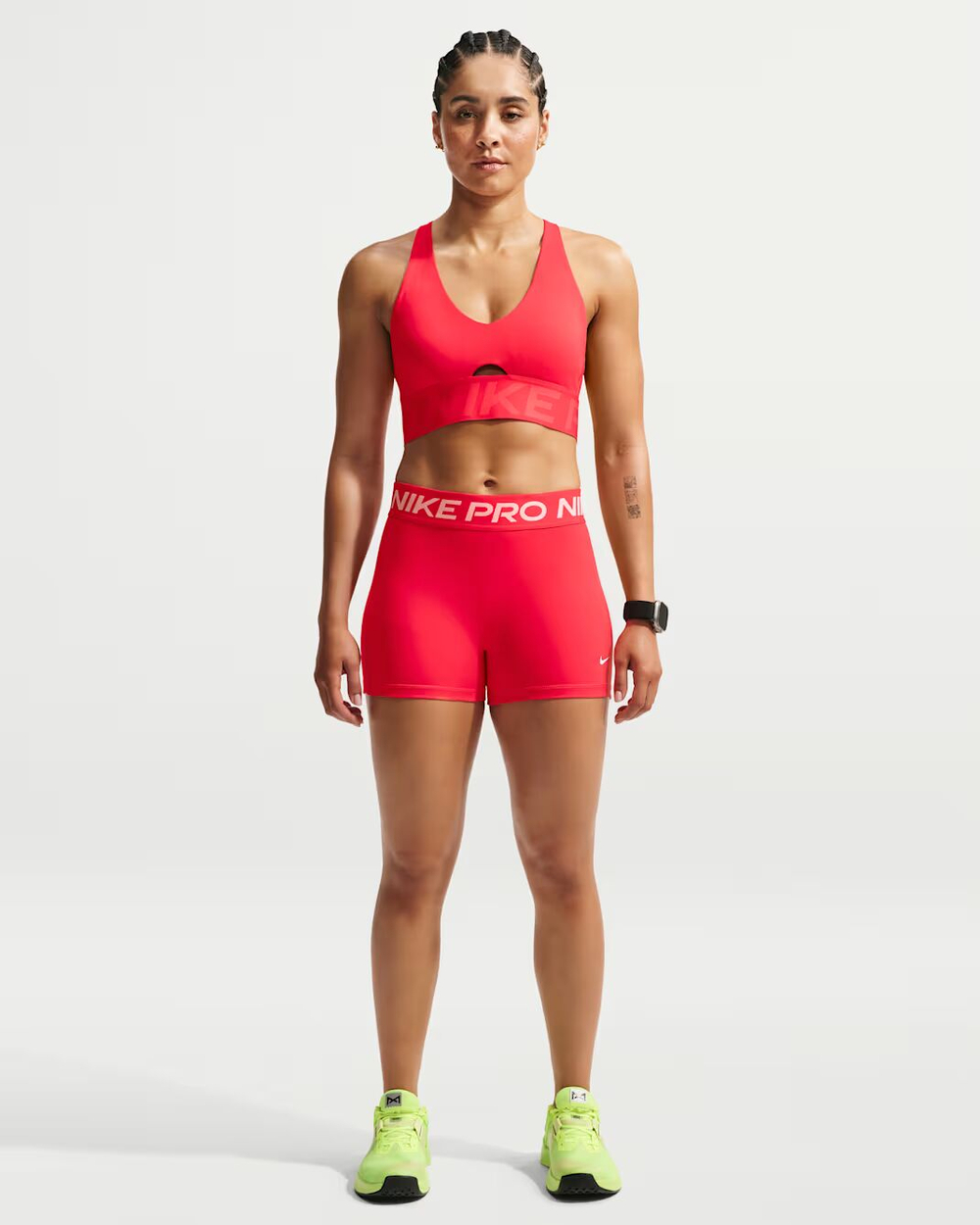 Nike Pro Sculpt Женский спортивный бюстгальтер со средней поддержкой и вставками - NIKE