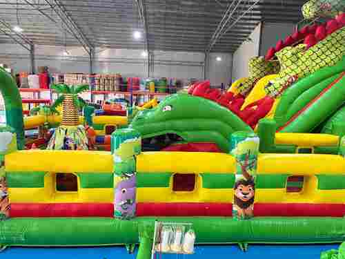 Надувной батут для бизнеса "Саванна", 14*8*7 м