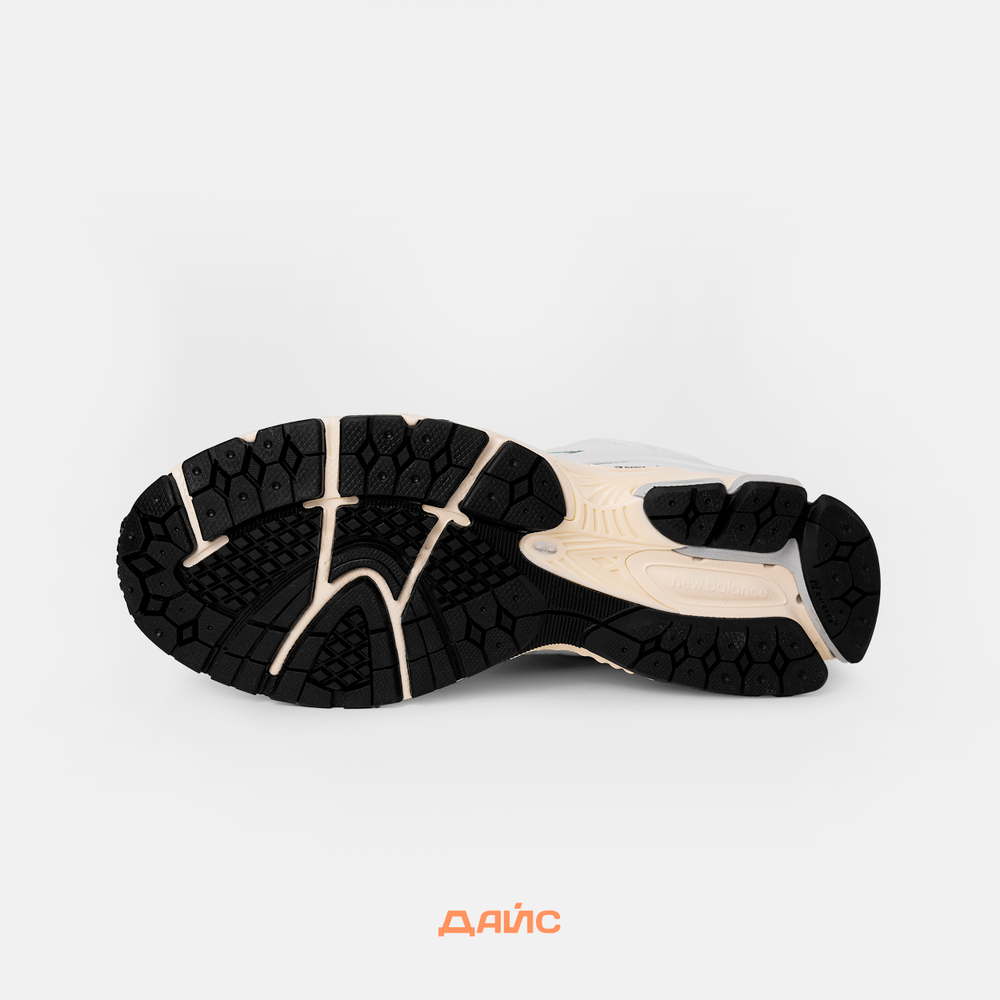 Кроссовки New Balance 2002R "White Natural Indigo"