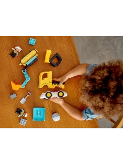 Конструктор лего DUPLO Town Грузовик и гусеничный экскаватор