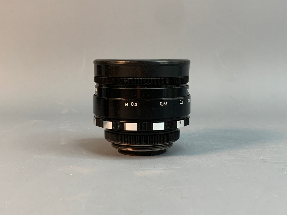 Helios-44, грязь внутри задней линзы