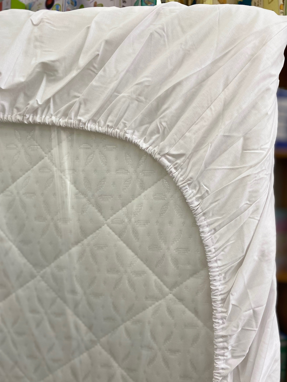 Комплект в кроватку 6-ти предметный (подушечки 17 предметов), "Белочка с орешком" поплин